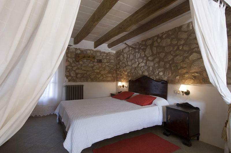 Agroturismo Sa Vall Сон-Масия Экстерьер фото